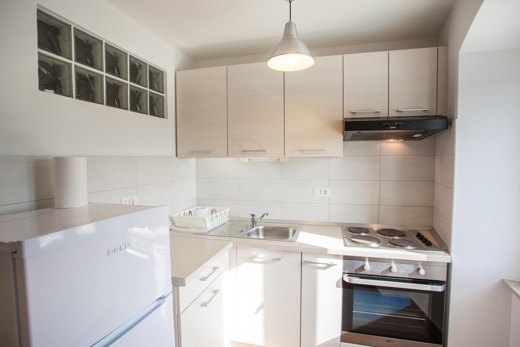 Apartment Pogled Na Luku Крес Екстериор снимка